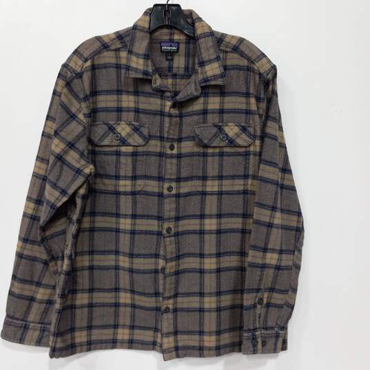 Men's Patagonia Button-Up Long-Sleeve Plaid Shirt Sz L image number 1