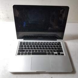 Apple MacBook Pro Core 2 Duo 2.26GHz  13 inch  Memory 4GB