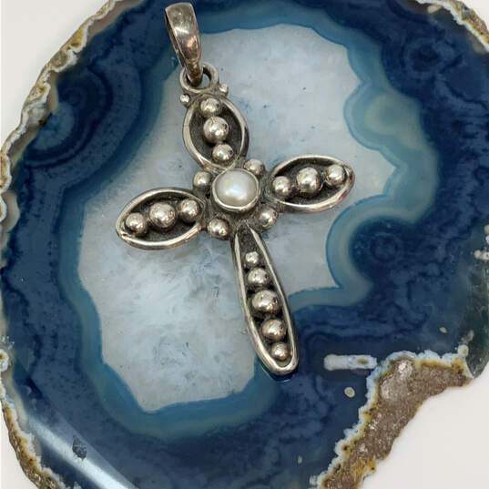 Designer Silpada S925 ALE Sterling Silver Pearl Cross Chain Pendant image number 1