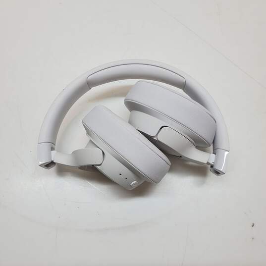 JBL Tune 710BT Bluetooth Wireless Headphones image number 4