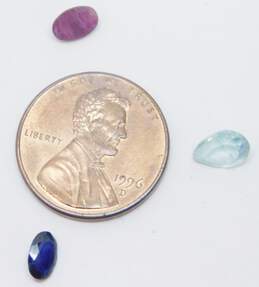 Ruby Sapphire & Blue Topaz Loose Gemstones 0.7g alternative image