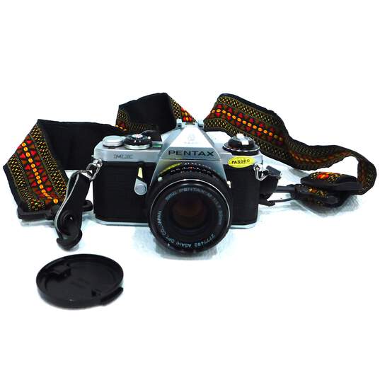 Asahi Pentax ME 35mm Film Camera w/ 2 Extra Lens & Flash image number 2