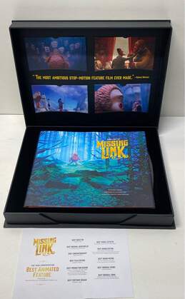 Laika Box Set: Hardcover Book "The Art of Missing Link" by Ramin Zaheed alternative image