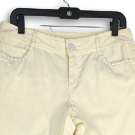 Michael Kors Womens White Flat Front Straight Leg Capri Pants Size 8P image number 3