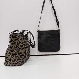 Pair of Women's Michael Kors Shoulder Bags alternative image