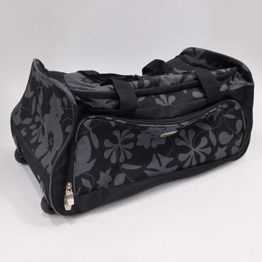 Prodigy Rolling Weekender-Duffle And Small Suitcase image number 8