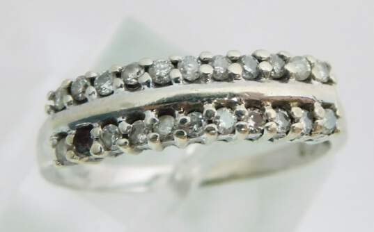 14K White Gold 0.21 CTTW Diamond Wedding Ring- For Repair 2.7g image number 1
