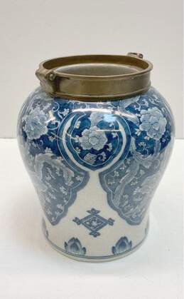 Porcelain Blue and White 9 inch Tall Warrior Jar Home Decorative Ceramic Jar
