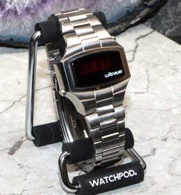 Vintage Wittnauer Polara Digital Retro Watch alternative image