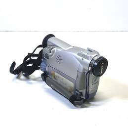 Canon ZR45 MiniDV Camcorder