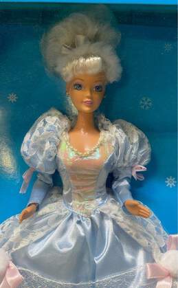 Jakks Pacific Cinderella Fairytale Holiday Edition Fashion Doll alternative image