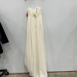 NWT Womens Ivory Chiffon Strapless Crinkle Sheath Wedding Dress Size 10 alternative image