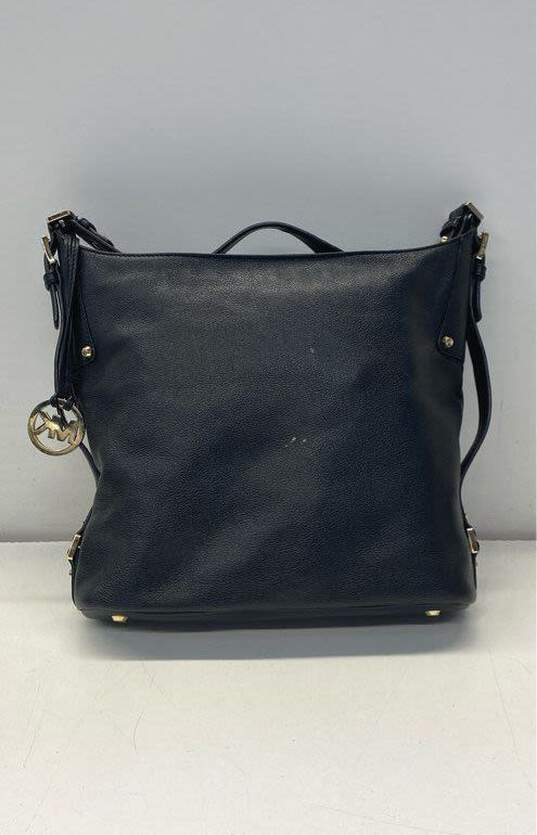 Michael Kors Black Leather Shoulder Tote Bag image number 2