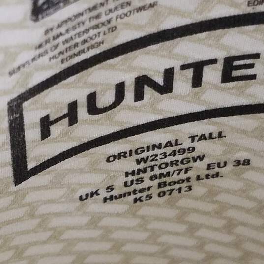 Hunter Original Tall Rain Boots Size 7 image number 5