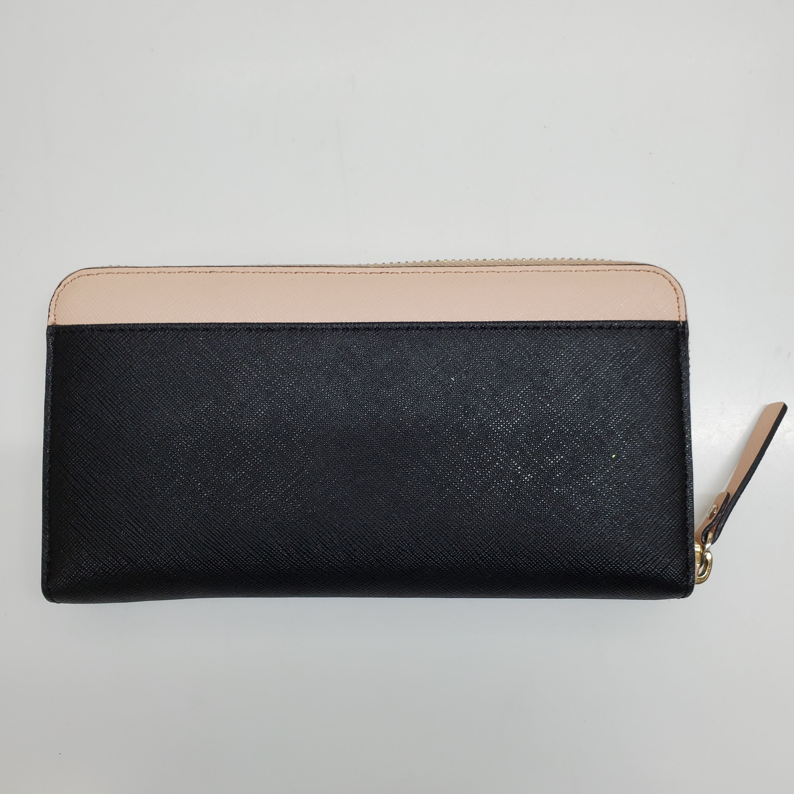 NWT Kate Spade wallet - with gift box | Kate spade wallet, Kate spade,  Wallet
