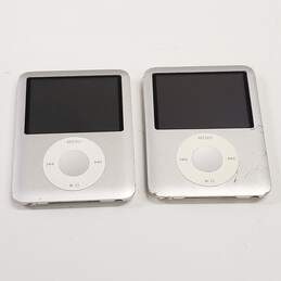 Apple iPod Nano (3rd Generation) - Lot of 2