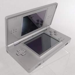 DS Lite w/Charger alternative image