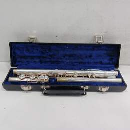 Vintage Gemeinhardt M2 Silver Tone Flute in Hard Case