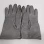 Vintage Bundle of 3 Assorted Woman's Pairs of Multicolor Leather Gloves image number 3