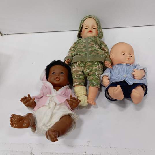 Bundle of 10 Assorted Brand Baby Play Dolls image number 6