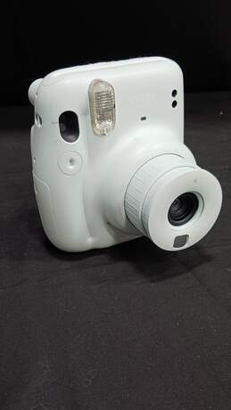 Fujifilm Instax Mini 11 Mint Green Instant Camera