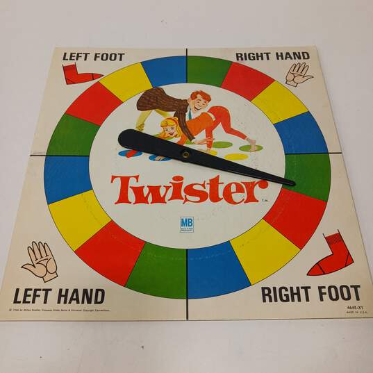 Vintage Parker Bros. Clue & Twister Board Games image number 5