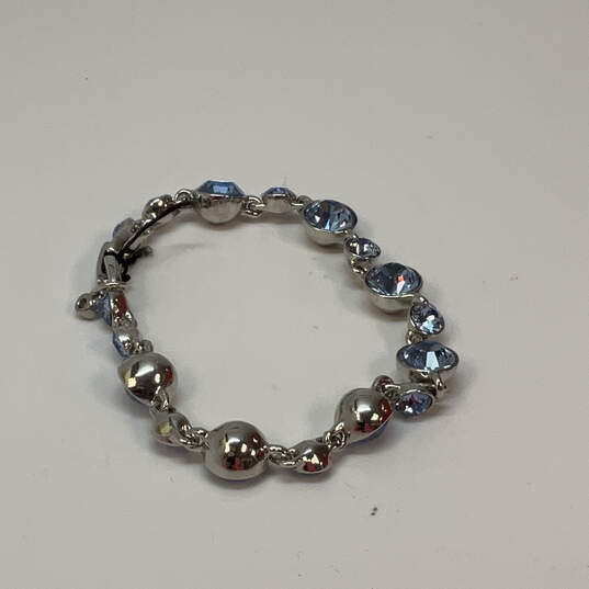 Designer Givenchy Silver-Tone Blue Stone Clasp Fashionable Chain Bracelet image number 2