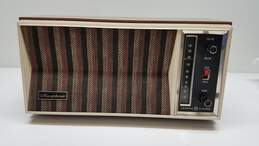 Vintage General Electric Tube Radio - Untested alternative image