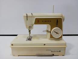 Vintage Singer Little Touch & Sew Sewing Machine alternative image