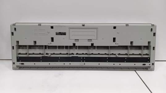 Casio WK-225 76-Key Electronic Keyboard image number 5