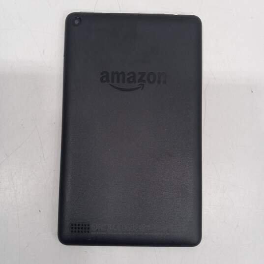 Amazon Fire Tablet CE0682 with Case image number 7