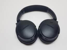 Bose QC 35 Headphones alternative image