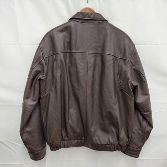 Round Tree & Yorke MN's Genuine Brown Leather Jacket Size M-T image number 2