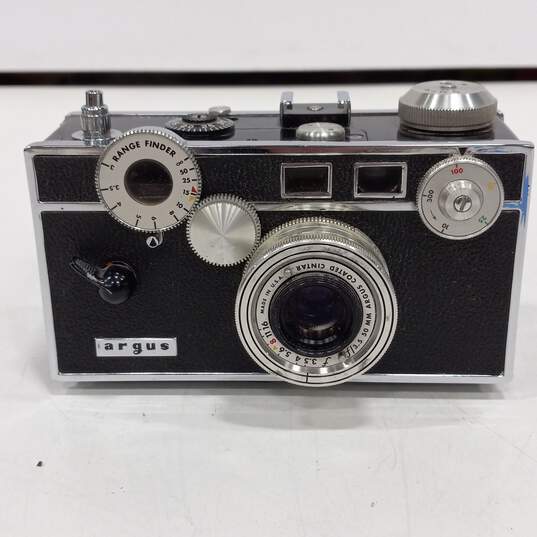 Vintage Argus Camera C3 50 MM W/ Case image number 2