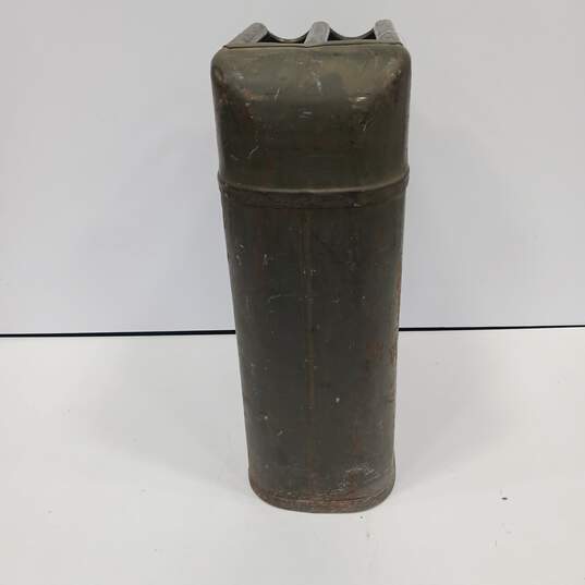 US Army 1952 Russakov Jerry Can ICC-5L Gas Can image number 4