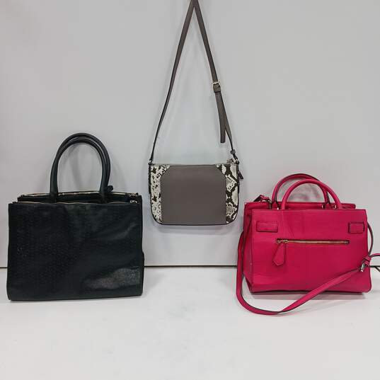 3pc Bundle of Assorted Women's Guess Handbags image number 2
