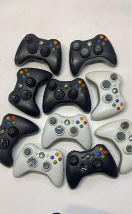 Microsoft Xbox 360 controllers - Lot of 10, mixed color >>FOR PARTS OR REPAIR<<
