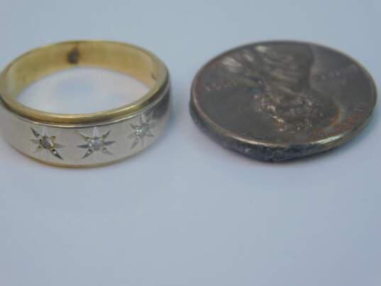 Vintage 14K Two Tone White & Yellow Gold Star Etched Diamond Accent Ring 3.5g image number 5