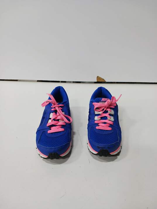 Nike Athletic Shoes Swoosh  Womens Sz 7.5 image number 2