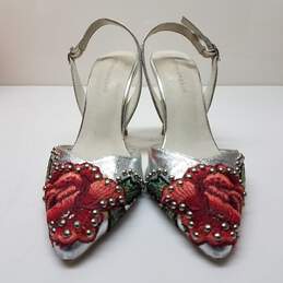 Jeffrey Campbell Metallic Silver Embroidered Floral Delmon Slingback Pump Size 7 alternative image