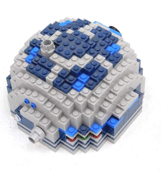 LEGO Star Wars R2-D2 Set 10225 - US