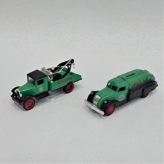 Ertle Sinclair Oil Diecast Coin Bank Cars Trucks image number 1