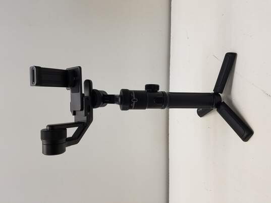 Feiyu G6 Max 3-Axis Handheld Gimbal Stabilizer 3-in-1 image number 3