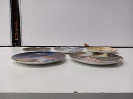 Bundle of 5 Collectable Decorative Plates alternative image