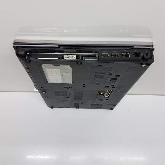 HP EliteBook 8540p 15in Laptop Intel i5 M520 CPU 4GB RAM NO HDD image number 3