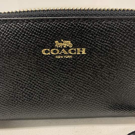 Black Coach Basic Wallet With Compartments Certified Authenticated image number 2