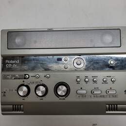 Roland CD-2e SD/CD Recorder For Parts/Repair