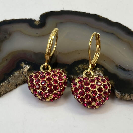 Designer Joan Rivers Gold-Tone Pink Rhinestone Puffy Heart Dangle Earrings image number 1