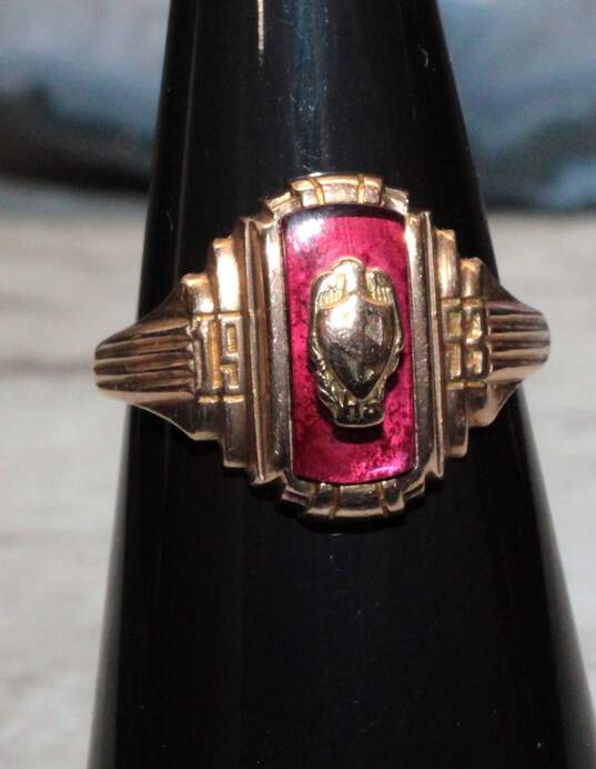 10K Yellow Gold Class Ring image number 2