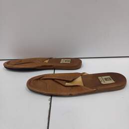 Bruno Magli Unisex Brown Leather Slipper Size 9 w/Matching Case alternative image